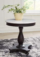 Load image into Gallery viewer, Henridge Accent Table