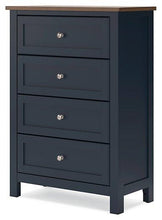 Load image into Gallery viewer, Landocken Chest of Drawers