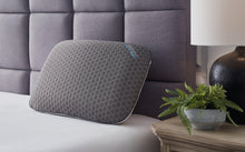 Load image into Gallery viewer, Zephyr 2.0 Graphene Contour Pillow (6/Case)