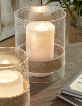 Load image into Gallery viewer, Eudocia Candle Holder (Set of 2)