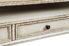 Load image into Gallery viewer, Realyn Occasional Table Set