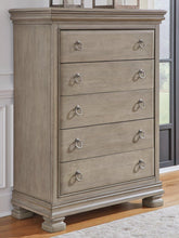 Load image into Gallery viewer, Lexorne Chest of Drawers