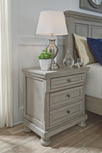 Load image into Gallery viewer, Lettner Bedroom Set