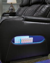 Load image into Gallery viewer, Boyington Living Room Set