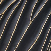 Load image into Gallery viewer, Bartlen Table Lamp