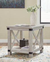 Load image into Gallery viewer, Carynhurst End Table