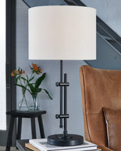 Load image into Gallery viewer, Baronvale Lamp Set