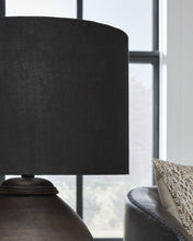 Load image into Gallery viewer, Naareman Table Lamp