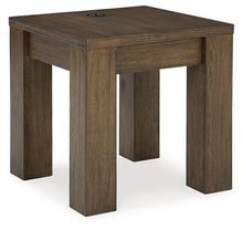 Load image into Gallery viewer, Rosswain Occasional Table Set
