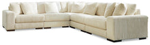 Load image into Gallery viewer, Lindyn Sectional