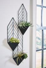 Load image into Gallery viewer, Dashney Wall Planter On Stand