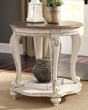 Load image into Gallery viewer, Realyn Occasional Table Set