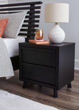Load image into Gallery viewer, Danziar Bedroom Set