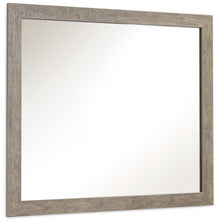 Load image into Gallery viewer, Culverbach Dresser and Mirror