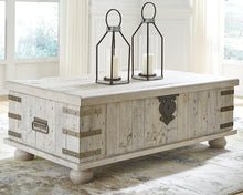 Load image into Gallery viewer, Carynhurst Table Set