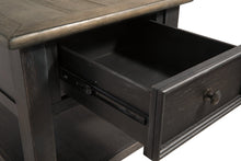 Load image into Gallery viewer, Tyler Creek Occasional Table Set