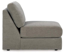 Load image into Gallery viewer, Avaliyah Sectional with Chaise