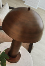 Load image into Gallery viewer, Wendfield Table Lamp