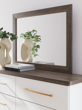 Load image into Gallery viewer, Kendanport Bedroom Mirror