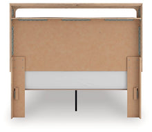 Load image into Gallery viewer, Kinlanni Upholstered Bed