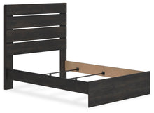 Load image into Gallery viewer, Hollivern Bedroom Set