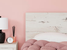 Load image into Gallery viewer, Lawroy Bed