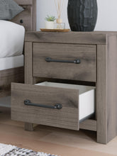 Load image into Gallery viewer, Graystorm Bedroom Set