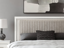 Load image into Gallery viewer, Zuraleus Bed