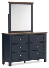 Load image into Gallery viewer, Landocken Bedroom Package