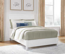 Load image into Gallery viewer, Binterglen Bed