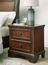 Load image into Gallery viewer, Trellington Nightstand