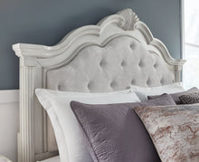 Load image into Gallery viewer, Montelaine Upholstered Bed