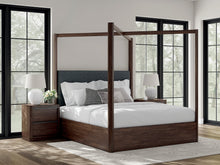 Load image into Gallery viewer, Dilenno Bed