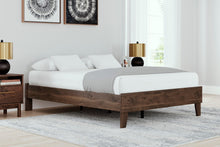 Load image into Gallery viewer, Calverson Bed