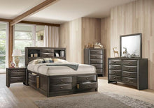 Load image into Gallery viewer, Zosimo Bed Black, Chrome, &amp; Grey