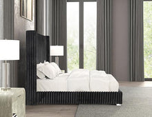 Load image into Gallery viewer, Cadwell E.King, Queen, &amp; Full Bed White, Gray, &amp; Black