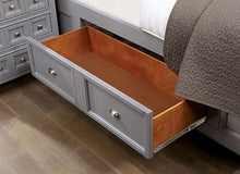 Load image into Gallery viewer, CASTLILE Queen Bed, Gray