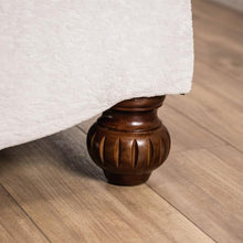 Load image into Gallery viewer, Catalonia Loveseat