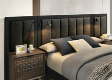 Load image into Gallery viewer, Chalfont E.King &amp; Queen Bed
