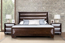 Load image into Gallery viewer, Hinwitz E.King &amp; Queen Bed