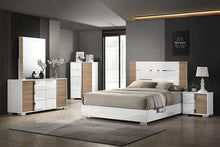 Load image into Gallery viewer, ERLANGEN Cal.King &amp; E.King Bed, White/Natural