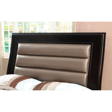 Load image into Gallery viewer, Golva Bed Beige &amp; Black