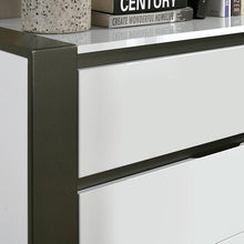 Load image into Gallery viewer, Birsfelden Queen Bedroom Set White