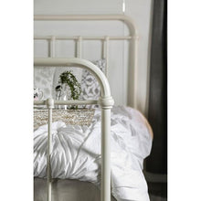 Load image into Gallery viewer, IRIA Vintage White Cal.King, E.King, &amp; Full Bed