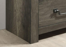 Load image into Gallery viewer, Britonale Queen Bedroom Set