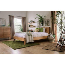 Load image into Gallery viewer, Willamette Cal.King Bed