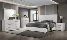 Load image into Gallery viewer, Whitby E.King &amp; Queen Bed