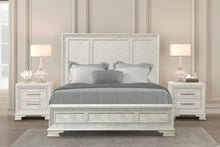 Load image into Gallery viewer, Stella Mia E.King &amp; Queen Bed White &amp; White
