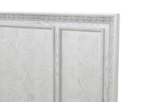 Load image into Gallery viewer, Stella Mia E.King &amp; Queen Bed White &amp; White