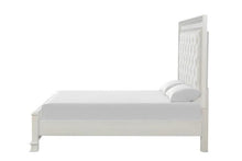 Load image into Gallery viewer, Stella Mia E.King &amp; Queen Bed White &amp; White